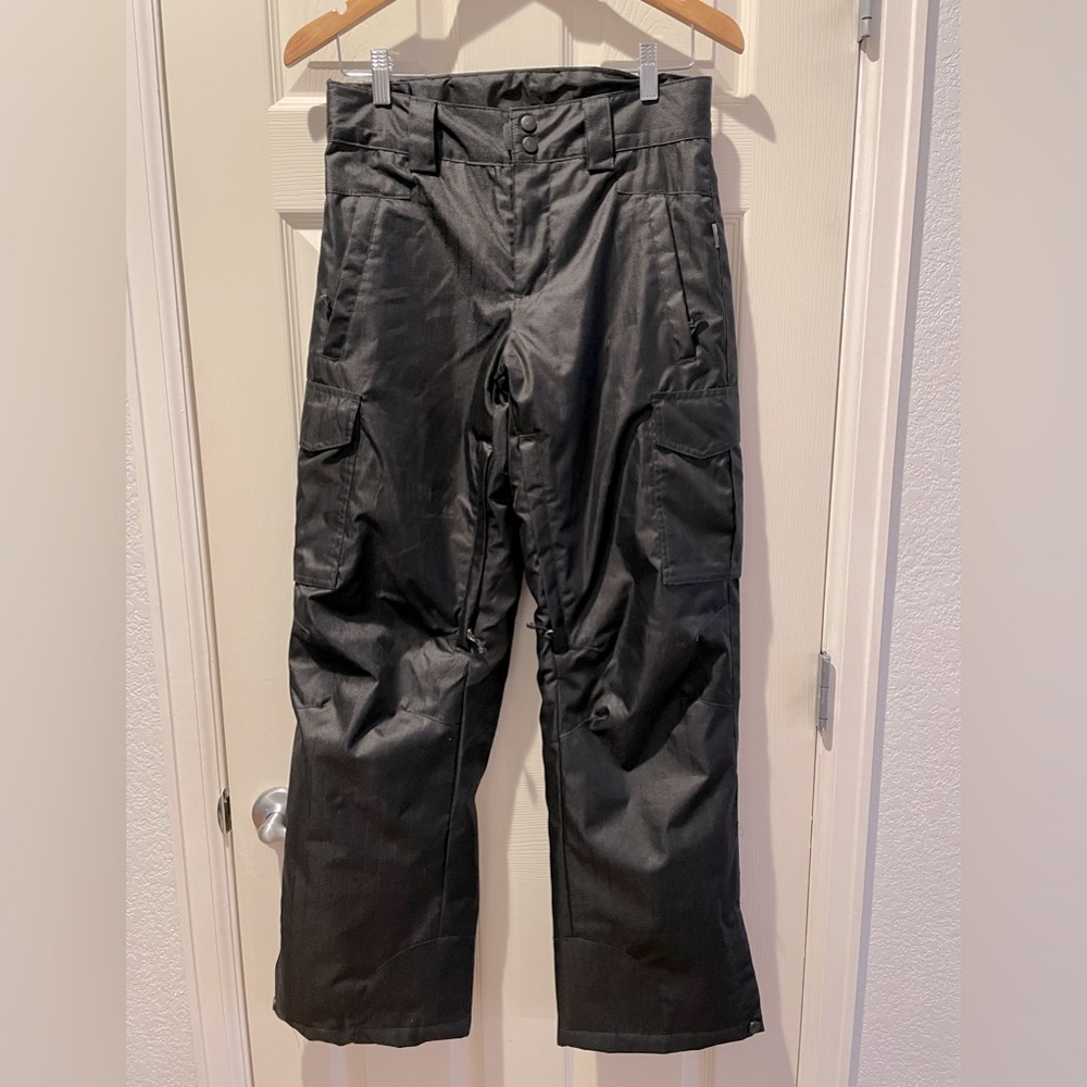 Gravity snowboard/ski pants. Kids small (fits 12–14 yr old kids)